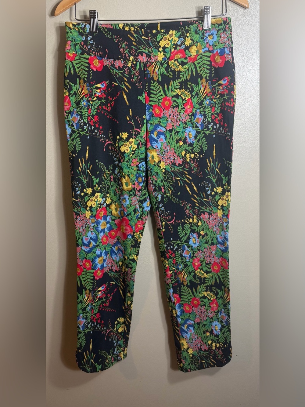 UP! Botanical Floral Ankle Pants Size 10 Pull On Stretch Trousers